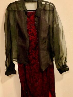 ^Vintage Y2K/90's Urban Girl Gown Red Lining w/Sheer Black Glitter Lace ^ SZ LG
